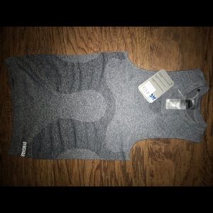 Gymshark ombré vest